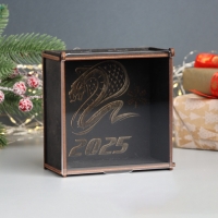 Новогодняя шкатулка "Кобра 2025" 6х12х12 см Новогодняя шкатулка "Кобра 2025" 6х12х12 см