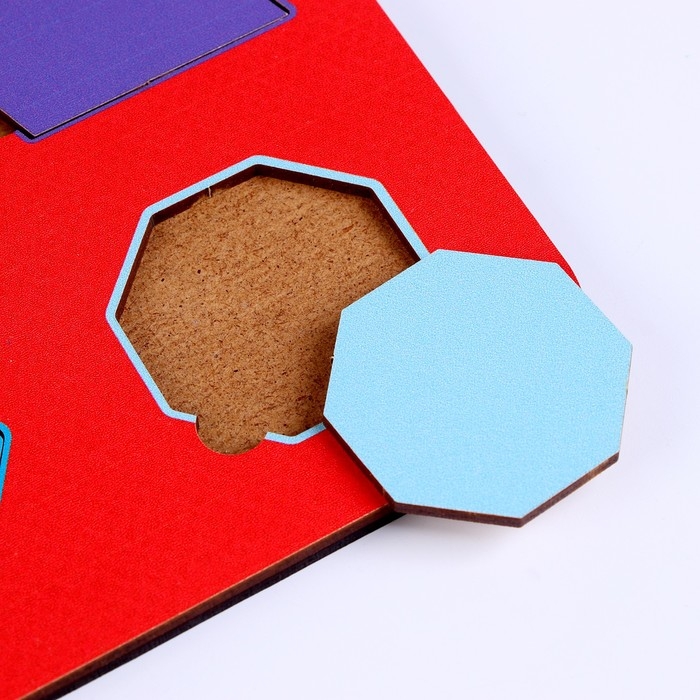 Рамка-вкладыш М. Монтессори «Геометрические фигуры 3» Рамка-вкладыш М. Монтессори «Геометрические фигуры 3»