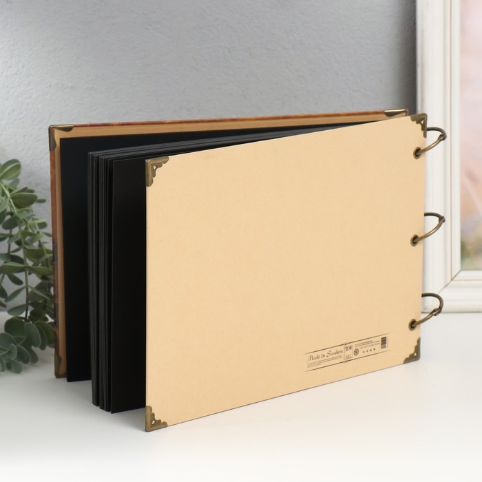 Фотоальбом на кольцах 30 листов "У поместья" чёрные листы 26х18 см