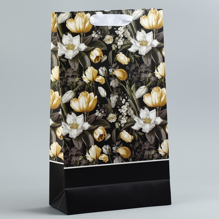 Пакет подарочный под две бутылки, упаковка, &laquo;Красота внутри&raquo;, 35 х 20 х 9 см