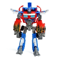 Робот &laquo;Предводитель&raquo;, с прицепом, трансформируется