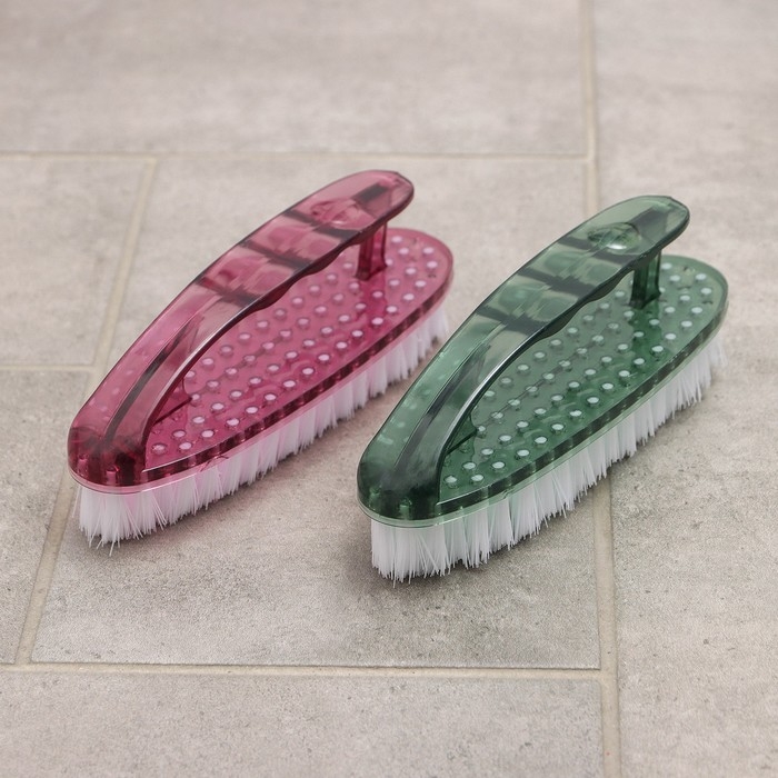 Щётка утюжок для уборки &laquo;Дельта&raquo;, 16&times;5&times;6 см, с ручкой, прозрачный пластик, цвет МИКС