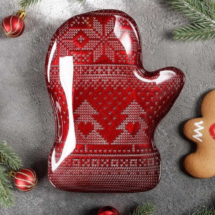 Блюдо сервировочное «Рукавица Санты», 23 см, цвет красный Блюдо сервировочное «Рукавица Санты», 23 см, цвет красный