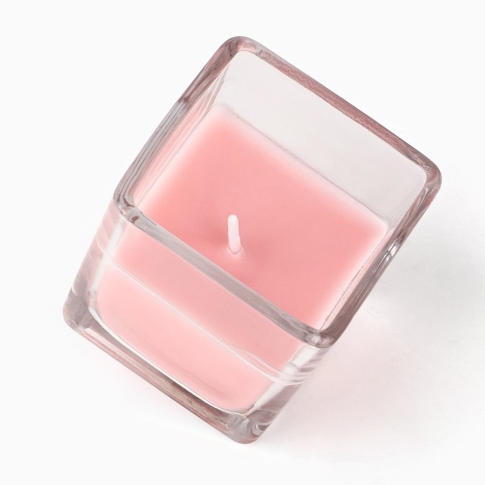 Ароматическая свеча &laquo;Прекрасных мгновений&raquo;, аромат цветочный, 5,3 х 5,3 х 5,5 см.