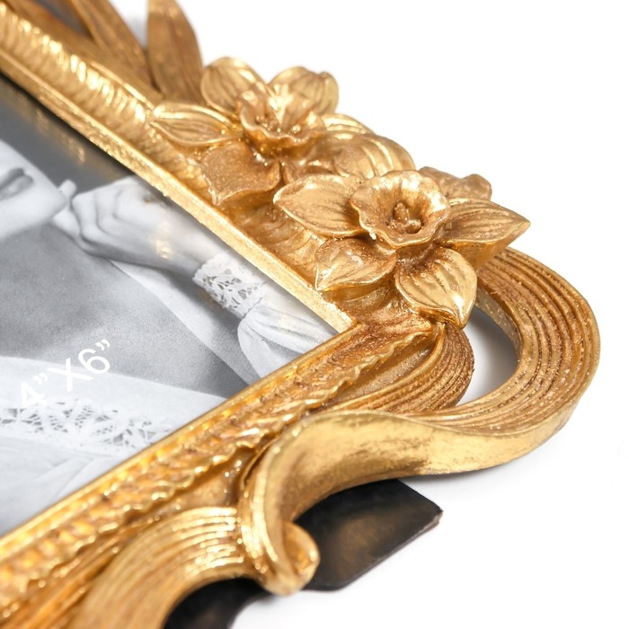 Фоторамка полистоун 10х15 см Фоторамка полистоун 10х15 см "Ирисы" золото 17х22 см