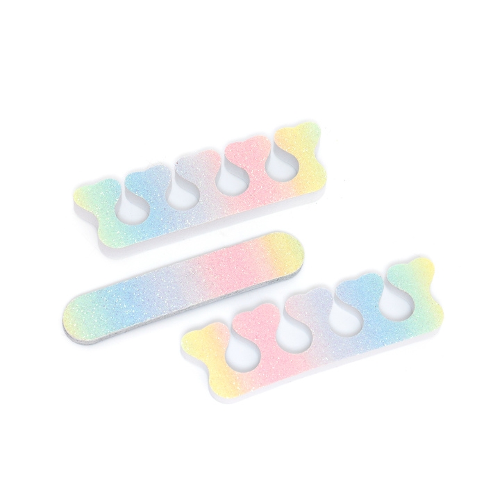 Набор косметики для девочки Набор косметики для девочки "Чемодан на колёсах", розовый, с накладными ногтями