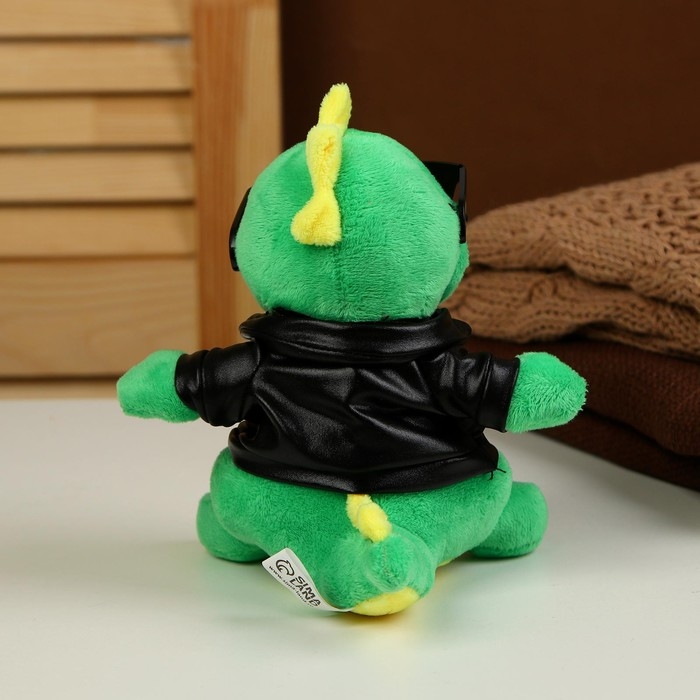 Мягкая игрушка &laquo;Дракон&raquo;, в чёрной куртке и очках, 15 см, цвет зелёный