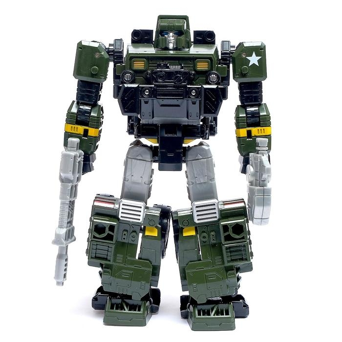 Робот &laquo;Полковник&raquo;, трансформируется