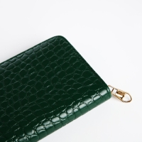 Кошелёк женский на молнии, цвет зелёный Кошелёк женский на молнии, цвет зелёный