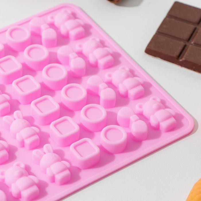 Форма для мармелада &laquo;Игрушки&raquo;, силикон, 20,7&times;13,7&times;1 см, 48 ячеек, цвет МИКС