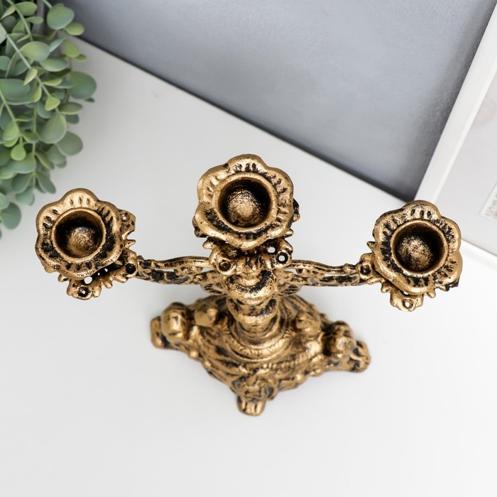 Подсвечник чугун на 3 свечи Подсвечник чугун на 3 свечи "Феодал" под бронзу 32х22х17 см