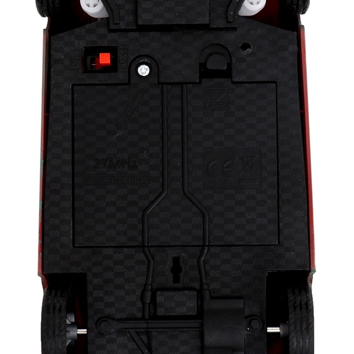 Машина радиоуправляемая &laquo;Грозный рейсер&raquo;, 1:20, световые эффекты, цвет зелёный