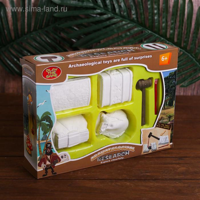 Набор археолога «Сокровища пиратов», серия: 4 брикета, молоток, долото Набор археолога «Сокровища пиратов», серия: 4 брикета, молоток, долото