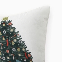 Подушка Этель "Елочка с подарками", 40*40 см, велюр, 100% п/э Подушка Этель "Елочка с подарками", 40*40 см, велюр, 100% п/э