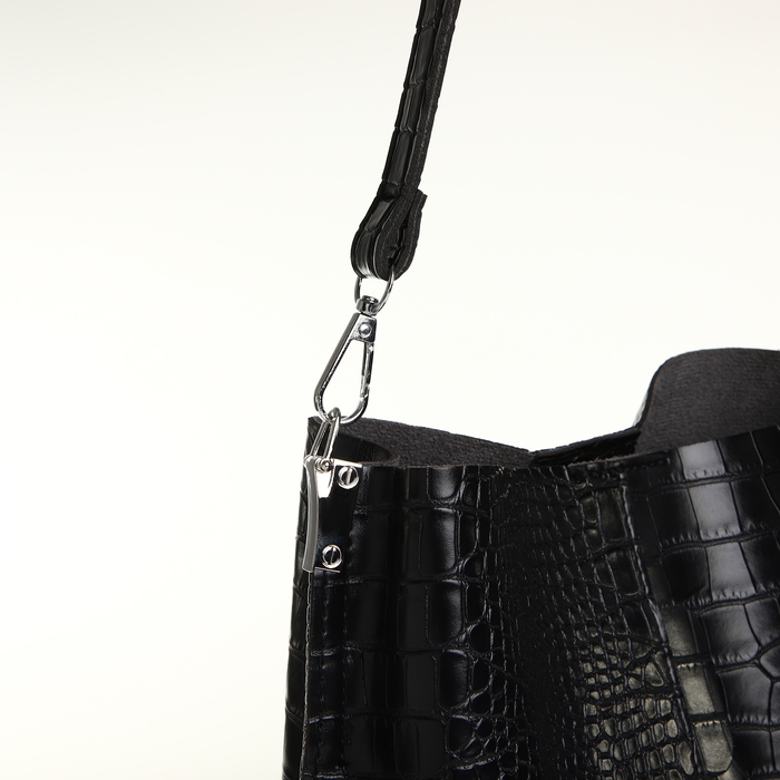 Сумка женская на магните TEXTURA, средний размер, цвет чёрный Сумка женская на магните TEXTURA, средний размер, цвет чёрный