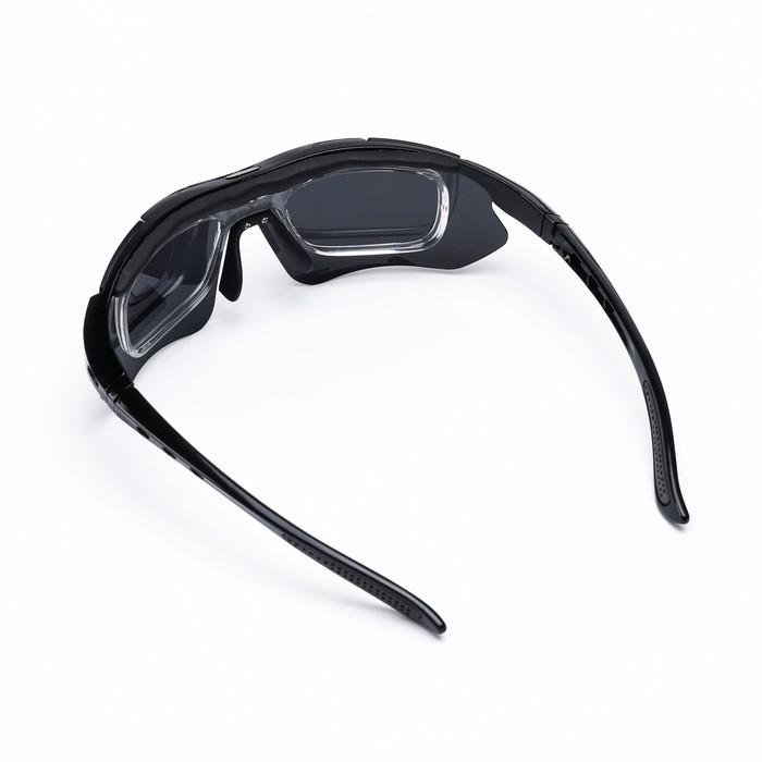 Очки поляризационные с комплектом сменных светофильтров Очки поляризационные с комплектом сменных светофильтров