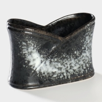 Салфетница фарфоровая Magistro «Ночной дождь», 12×5,7×8,2 см, цвет чёрный Салфетница фарфоровая Magistro «Ночной дождь», 12×5,7×8,2 см, цвет чёрный