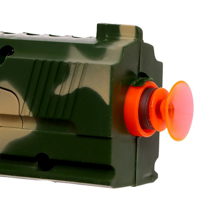 Пистолет &laquo;Глок&raquo;, с мишенью и очками, стреляет присосками