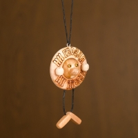 Подвеска в автомобиль «Ни гвоздя, ни жезла», 7 см, можжевельник Подвеска в автомобиль «Ни гвоздя, ни жезла», 7 см, можжевельник