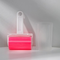 Ролик для чистки одежды в футляре силиконовый, 17&times;11&times;6 см, цвет розовый