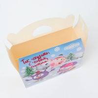 Новый год. Подарочная коробка Новогодняя Баул "Смешарики" лицензия 22 х 9 х 22 см (+5,6 см). Новый год. Подарочная коробка Новогодняя Баул "Смешарики" лицензия 22 х 9 х 22 см (+5,6 см).