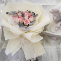 Пленка для цветов "Послание", кремовый, 0,6 х 10 м Пленка для цветов "Послание", кремовый, 0,6 х 10 м