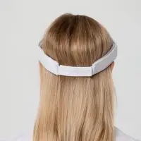 Козырек Active, белый с темно-синим кантом Козырек Active, белый с темно-синим кантом