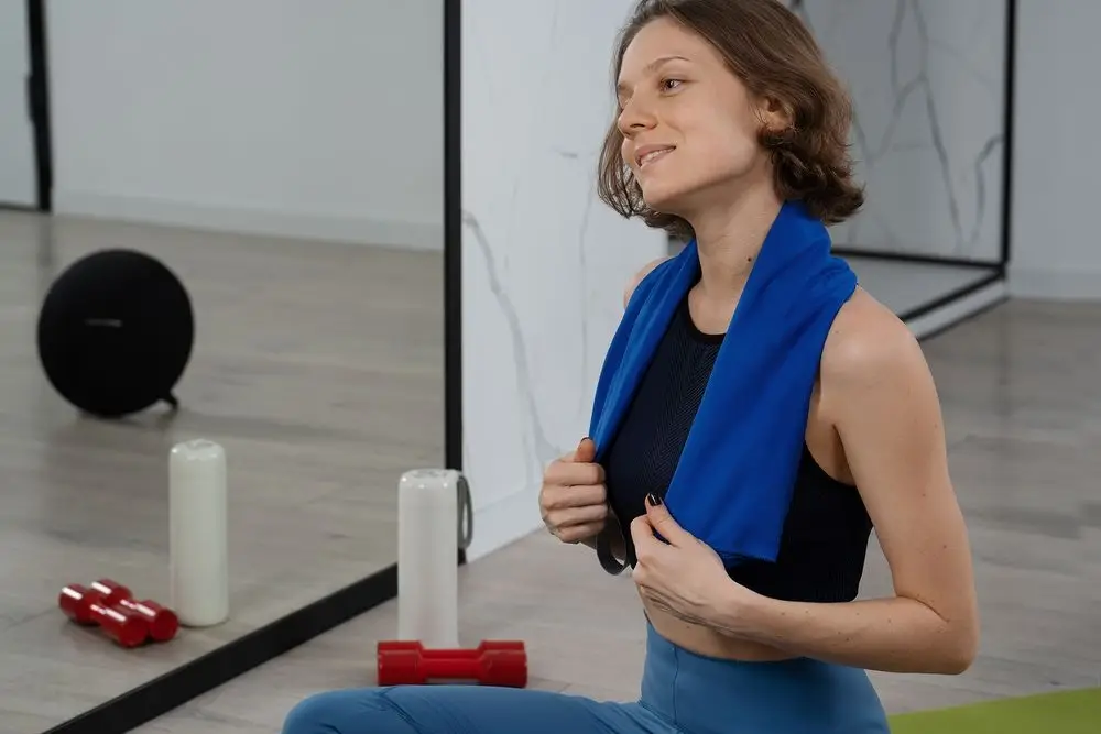 Спортивное полотенце Vigo Small, черное