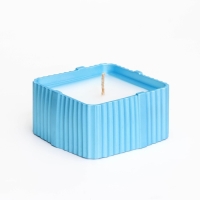 Свеча "Квадрат"в подсвечнике с узкими гранями из гипса, 7,5х3,5см, голубой Свеча "Квадрат"в подсвечнике с узкими гранями из гипса, 7,5х3,5см, голубой