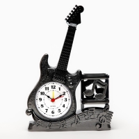 Будильник "Гитара", дискретный ход, с карандашницей, 1АА, 15.5 х 22 х 5.5 см, серебро Будильник "Гитара", дискретный ход, с карандашницей, 1АА, 15.5 х 22 х 5.5 см, серебро