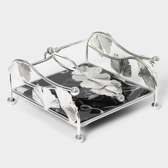 Салфетница &laquo;Цветы&raquo;, 15&times;15&times;8,5 см, цвет серебряный