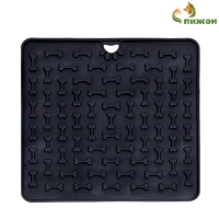 Коврик для лизания на присосках 18,5 х 18,5 см, TPE, чёрный Коврик для лизания на присосках 18,5 х 18,5 см, TPE, чёрный