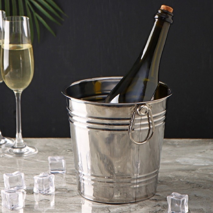 Ведро для льда из нержавеющей стали «Классик», 2,7 л, 18×17 см Ведро для льда из нержавеющей стали «Классик», 2,7 л, 18×17 см