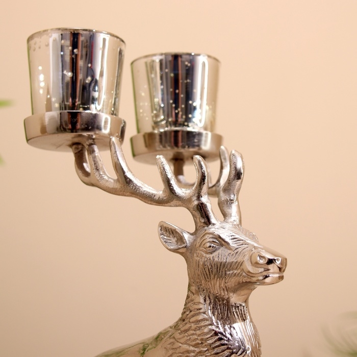 Подсвечник на 2 свечи Подсвечник на 2 свечи "Олень" алюминий 15х18х31 см
