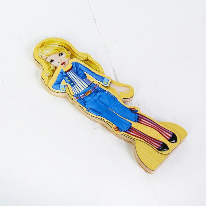 Игра на магнитах &laquo;Модные девчонки&raquo;, 63 элемента одежды + 4 куклы