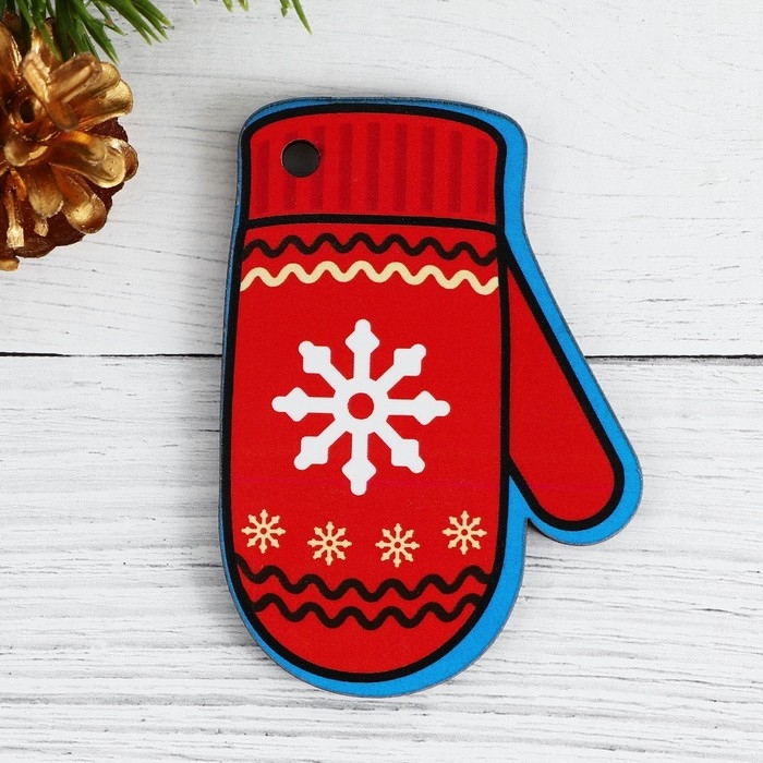 Ёлочные игрушки новогодние &laquo;Новый год: Цветные&raquo;, в деревянной коробке с гравировкой, 6 шт