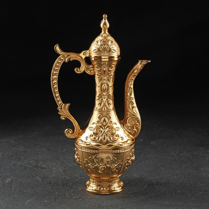 Набор сервировочный «Роскошь. Золото», 8 предметов: кувшин 250 мл, 6 рюмок, 20 мл, поднос, цвет золотой Набор сервировочный «Роскошь. Золото», 8 предметов: кувшин 250 мл, 6 рюмок, 20 мл, поднос, цвет золотой