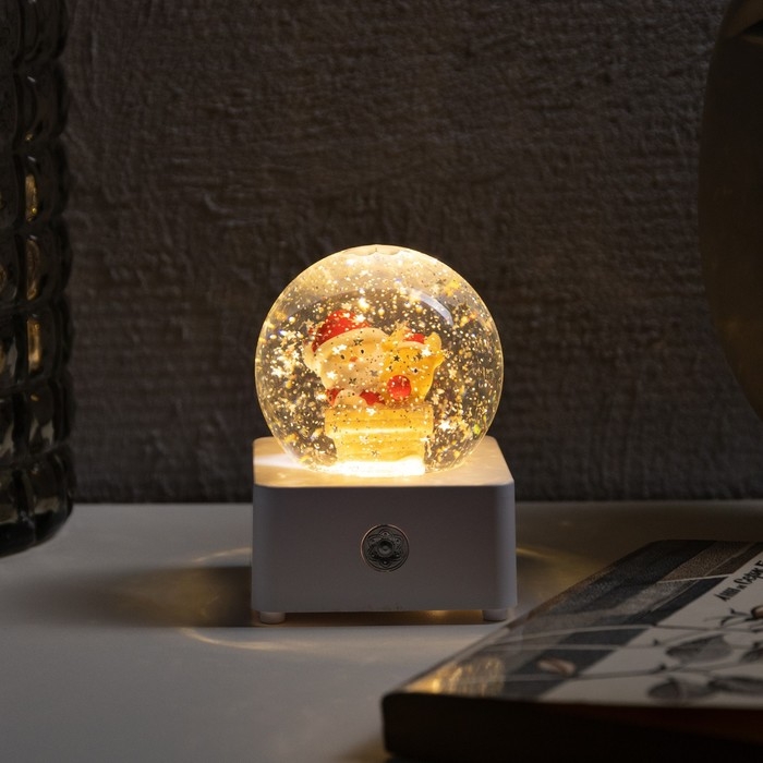 Светодиодная фигура &laquo;Шар с Дедом Морозом&raquo; 10 &times; 14.3 &times; 10 см, пластик, USB, свечение тёплое белое