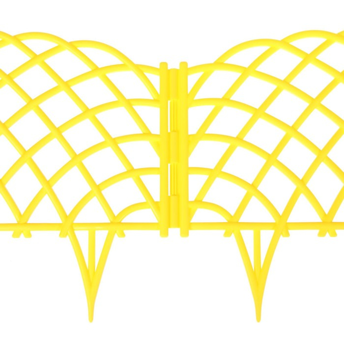 Ограждение декоративное, 34 &times; 270 см, 6 секций, пластик, жёлтое, &laquo;Диадема&raquo;