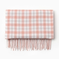 Шарф зимний с кистями MINAKU 65*180 + 8 см клетка