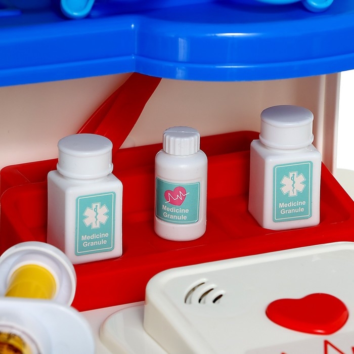 Игровой набор &laquo;Доктор&raquo; в чемоданчике, с аксессуарами