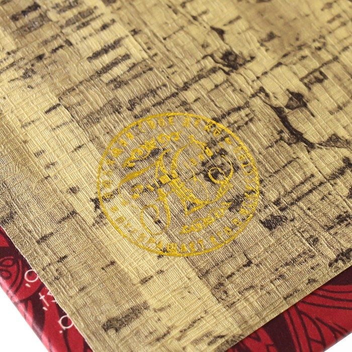 Сейф-книга дерево кожзам Сейф-книга дерево кожзам "Биг-Бен" 21х13х5 см