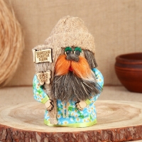 Оберег "Домовой с веником", 15-16 см