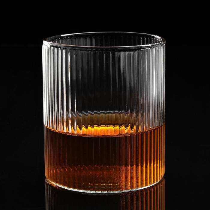 Стакан с ребристыми стенками, 300 мл Стакан с ребристыми стенками, 300 мл