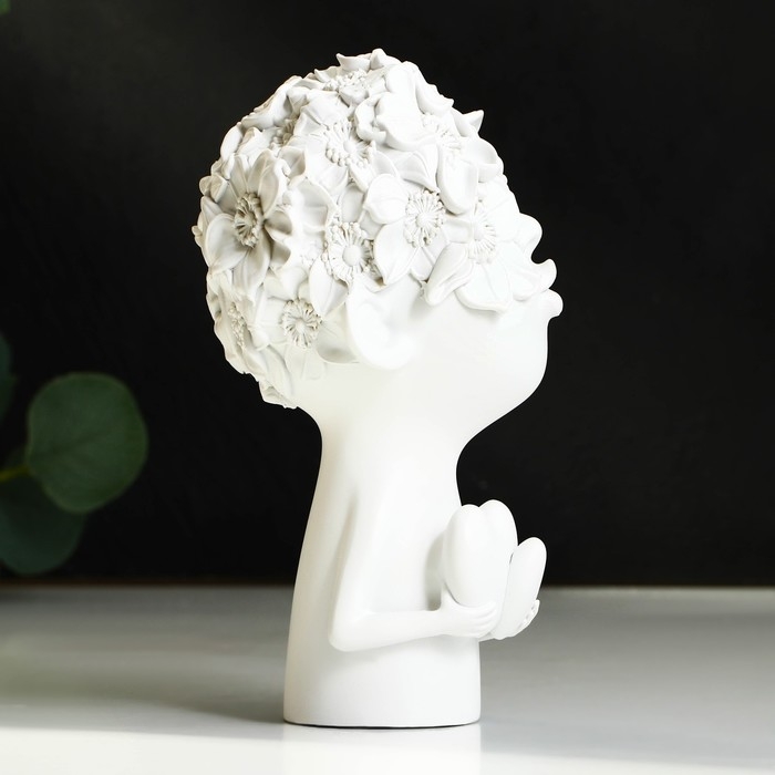 Статуэтка полистоун &laquo;Любовь&raquo; цвет белый 12 х 6,5 х 22 см