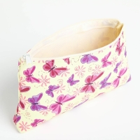 Косметичка на молнии, цвет жёлтый Косметичка на молнии, цвет жёлтый