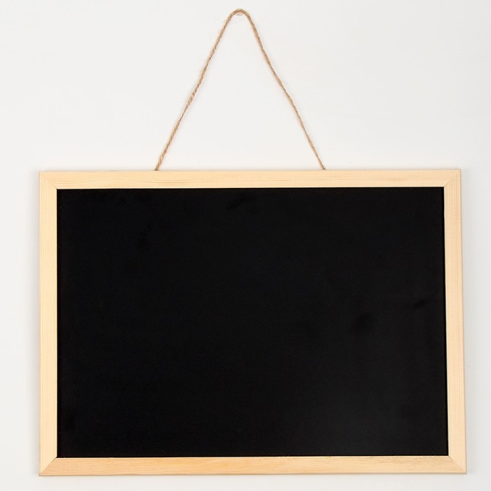 Доска меловая для рисования и записей односторонняя, 35 &times; 25 &times; 1,5 см, набор мелков и губка