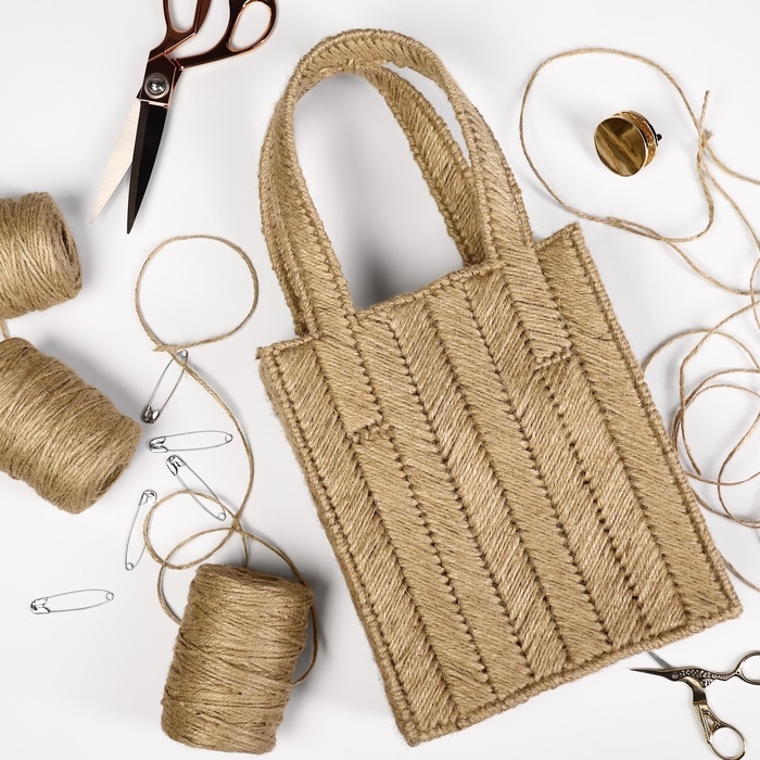 Канва-основа для вышивания шопера, пластиковая, 34 × 54 см, цвет белый Канва-основа для вышивания шопера, пластиковая, 34 × 54 см, цвет белый