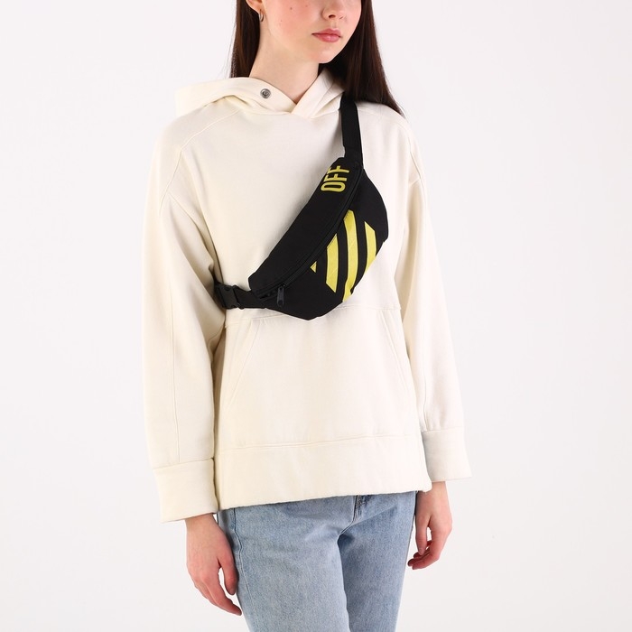 Сумка поясная, отдел на молнии, цвет чёрный Сумка поясная, отдел на молнии, цвет чёрный