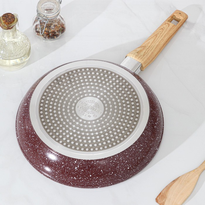 Сковорода кованая Magistro Natural. Brown, d=26 см, ручка soft-touch, антипригарное покрытие, индукция, цвет коричневый Сковорода кованая Magistro Natural. Brown, d=26 см, ручка soft-touch, антипригарное покрытие, индукция, цвет коричневый